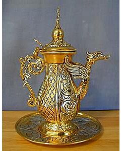 Gold- and silver-plated zeon and tray with dragon spout