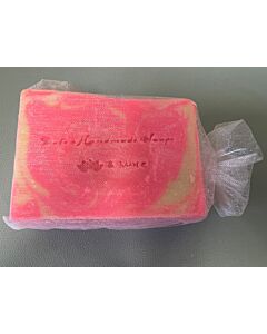 Captivating Peach's & Gardenia Goat Milk Soap