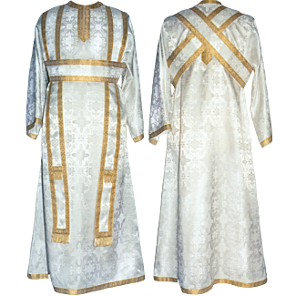 Subdeacon's Vestments